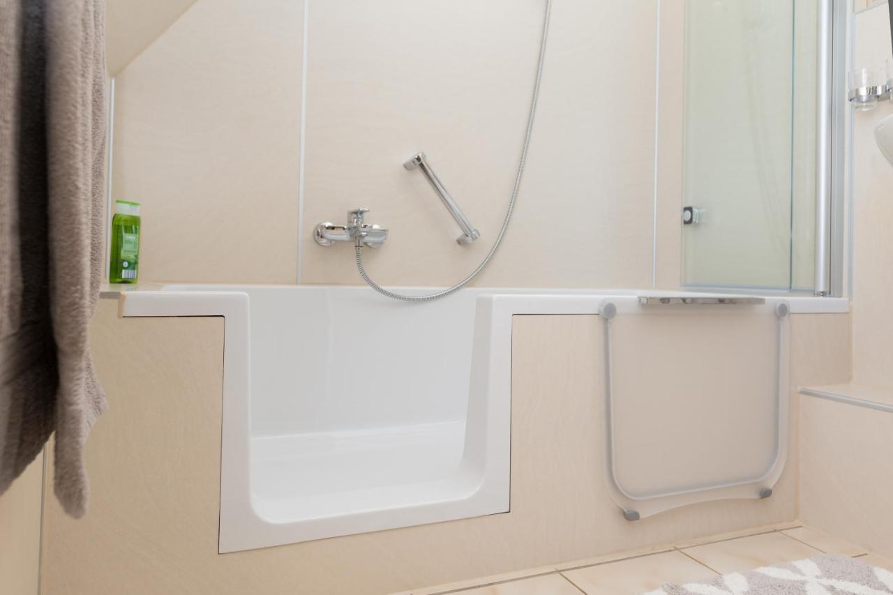 Casa Felicitas - Ferienwohnung & Studio Moehnesee Luaran gambar